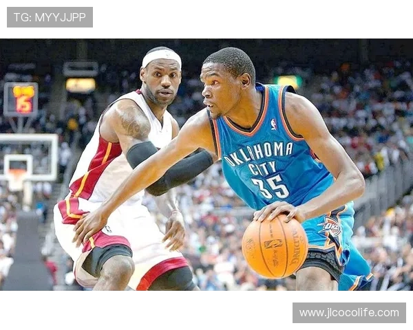 杜兰特分享与詹姆斯等传奇球员同场竞技的感受与荣耀